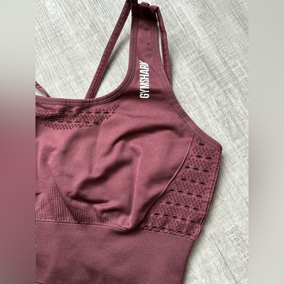 Gymshark Energy+ Seamless Crop Top / sports bra / size M / Berry Red - Picture 4 of 8